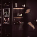 Отель Yndo