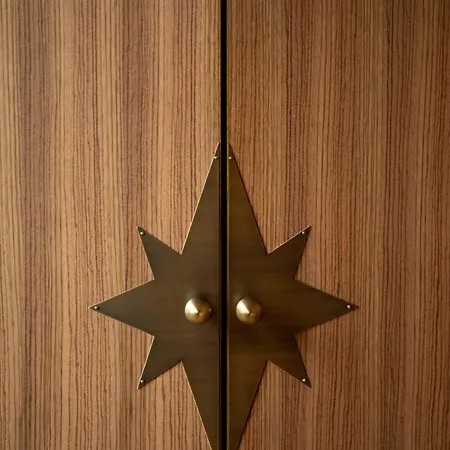 Yndo 5*