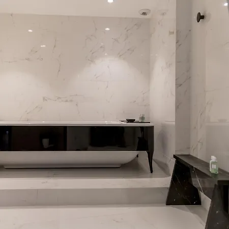 Yndo Hotel 5*