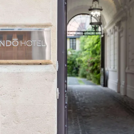 Yndo Hotel