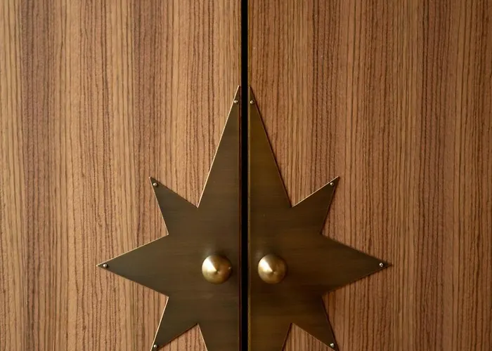 Yndo 5*