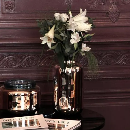 Yndo Hotel