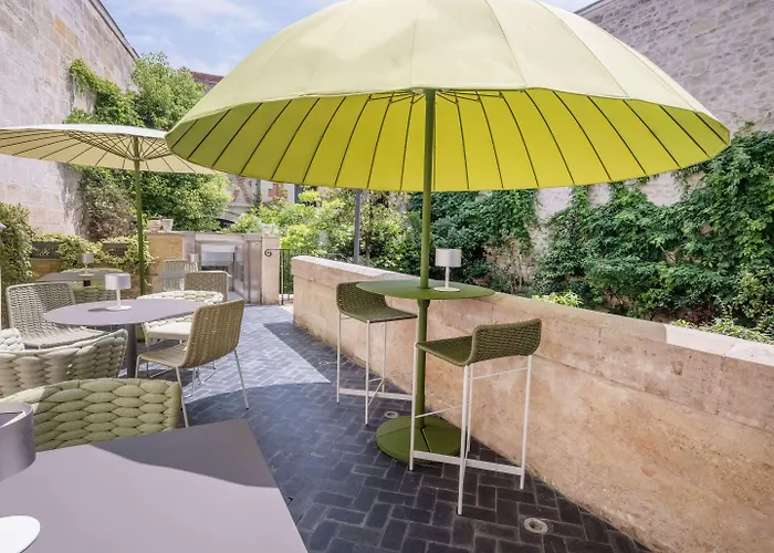 Ξενοδοχείο Yndo